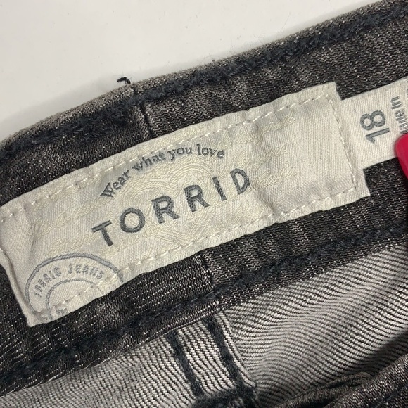 TORRID‎ SHORTS FLAG USA MINI STARS AND STRIPES DENIM JEANS GRAY/BLACK - Picture 5 of 10